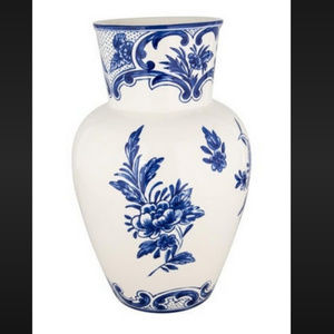 TIFFANY DELFT China Floral Blue & White Vase